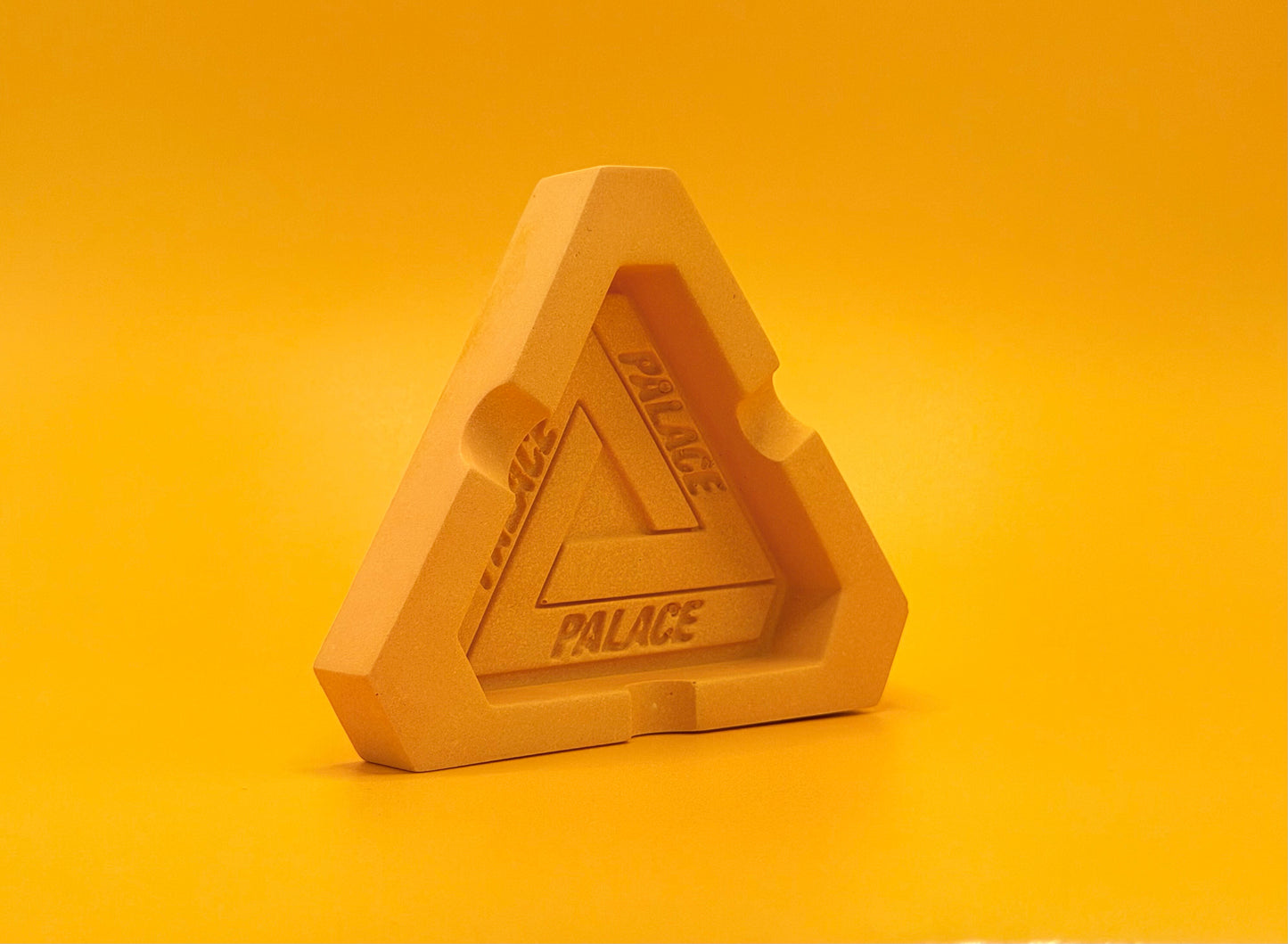 ORANGE PALACE ASHTRAY